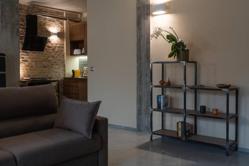 Centro Storico Recinto Dei Nobili 1 - Private Parking Apartment อัสตี ภายนอก รูปภาพ